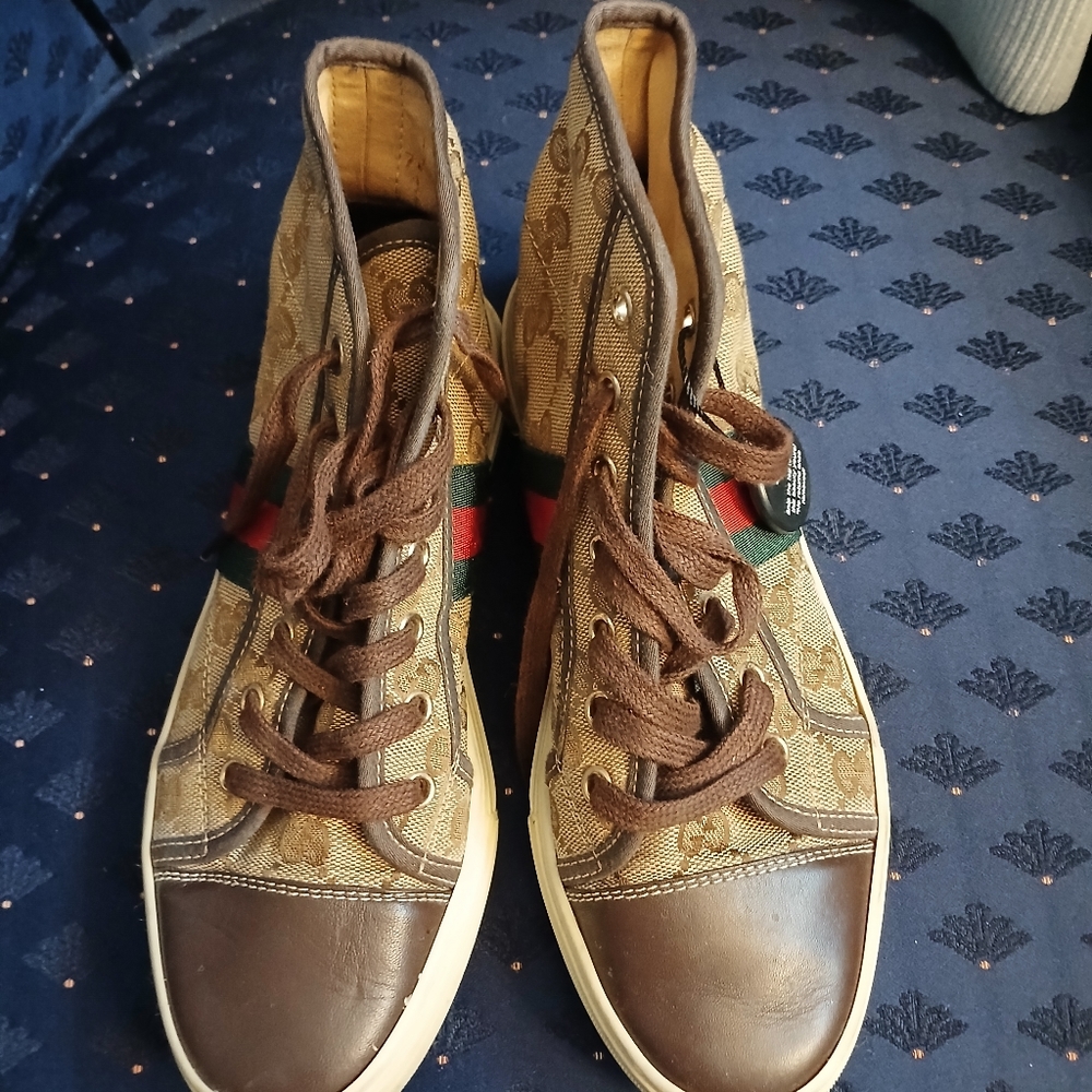 Gucci tennis shoes